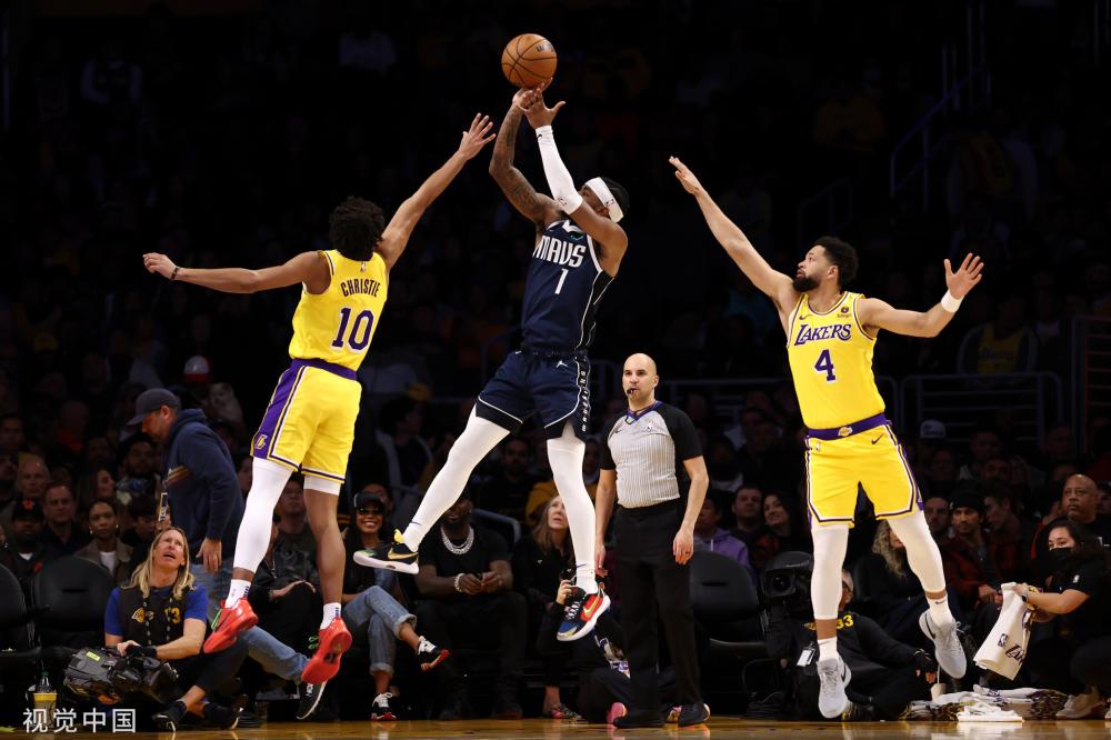 耀眼的突破 耀眼的突破