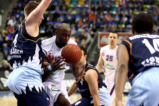 攻防转换闻 攻防转换闻